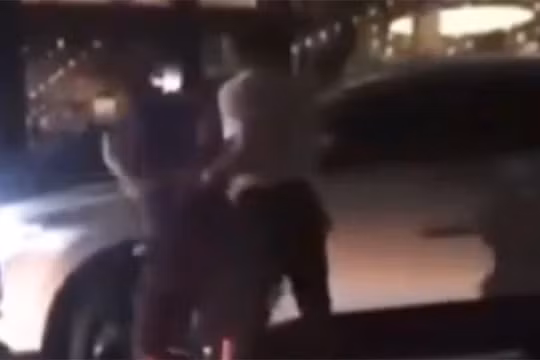 Quảng Ninh: Xác minh clip người đàn ông tự xưng Trưởng công an phường chửi bới, đánh người dân