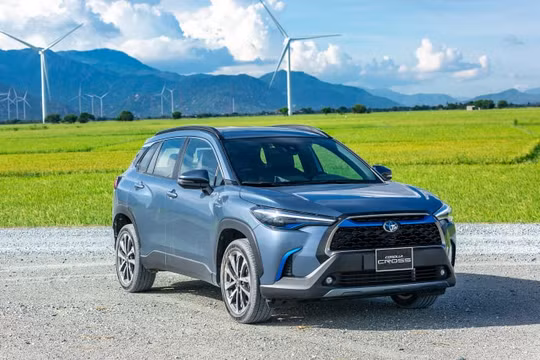 5 mẫu SUV gầm cao bán nhiều nhất tháng 3/2023: Toyota Corolla Cross vẫn duy trì thứ hạng đầu bảng