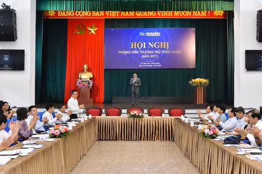 Tiếp tục nâng cao chất lượng, vai trò phóng viên thường trú Báo Nhân Dân