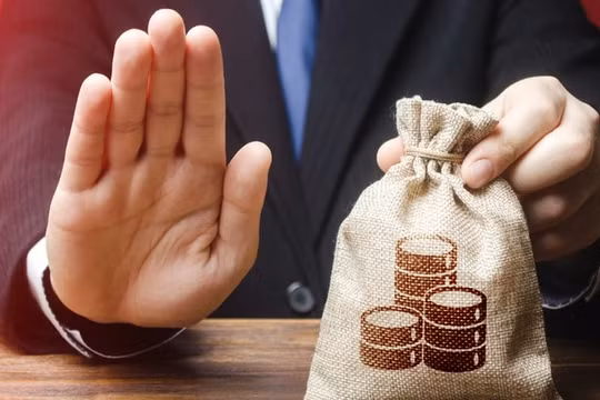 EU không vội khai thác lợi nhuận từ tài sản bị đóng băng của Nga