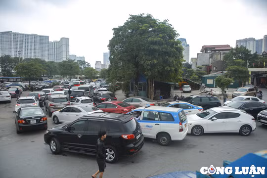 Từ ngày 1/1/2024, trên 13.800 ô tô hết niên hạn sử dụng