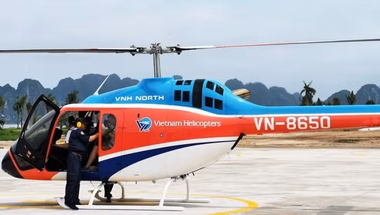 Rơi trực thăng chở du khách trên biển Hải Phòng - Quảng Ninh, 5 người gặp nạn, tìm thấy 2 thi thể