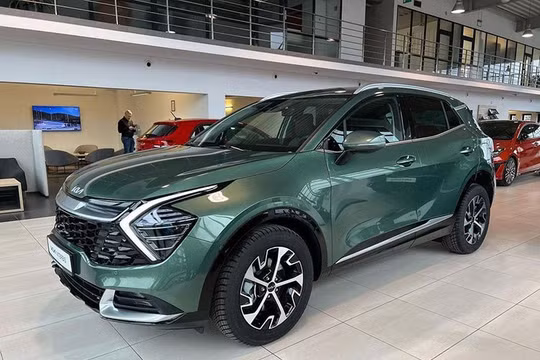 Kia Sportage 2022 giảm giá đến 110 triệu đồng