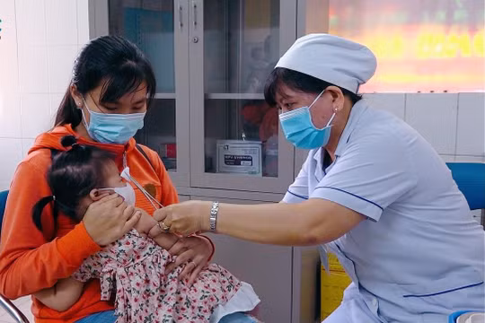 TP HCM đã hết một số loại vắc xin trong chương trình tiêm chủng mở rộng
