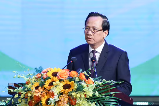 Trong 10 năm qua, ngân sách nhà nước dành hơn 357.000 tỷ đồng cho công tác người có công