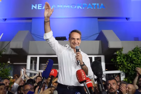 Đảng của cựu Thủ tướng Hy Lạp Mitsotakis chiến thắng trong cuộc bầu cử lại