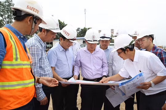 Cụm dự án truyền tải điện giải tỏa công suất NMĐ Nhơn Trạch 3 và 4 gặp nhiều vướng mắc cần sớm được tháo gỡ