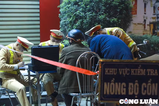 Phát hiện gần 4.300 trường hợp vi phạm nồng độ cồn trong 3 ngày nghỉ lễ