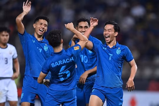 Thái Lan cùng Indonesia giành quyền vào bán kết AFF Cup 2022