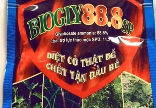 Điều tra vụ sản xuất, buôn bán thuốc bảo vệ thực vật giả số lượng lớn tại Bắc Giang