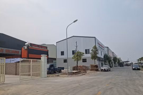 Đề nghị Công ty dịch vụ Điện lực dừng triển khai ký hợp đồng dịch vụ vận hành cấp điện tại CCN Kim Quan