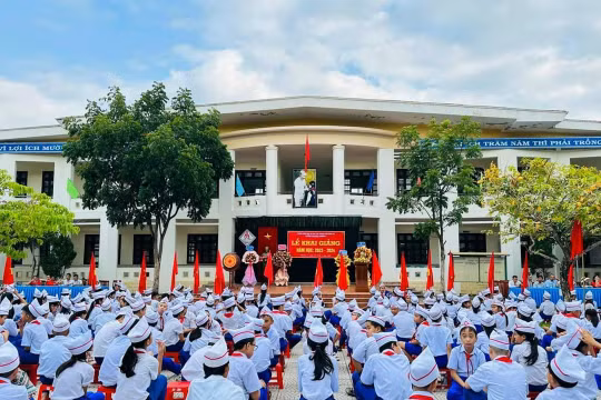 Quảng Trị: Nghiêm cấm các trường học lạm thu trong dịp đầu năm học