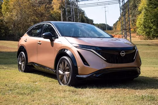 Nissan sắp ra mắt 4 mẫu xe điện giá rẻ
