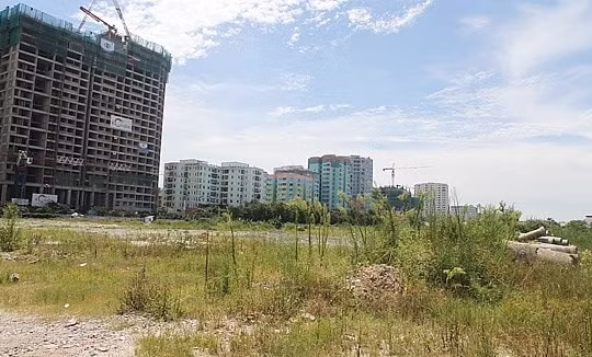 Hà Nội thông tin kết quả rà soát hơn 700 dự án “ôm” đất, chậm triển khai