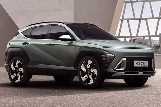 Hyundai Kona bản nâng cấp lộ điện có thêm bản N hiệu suất cao tại quê nhà