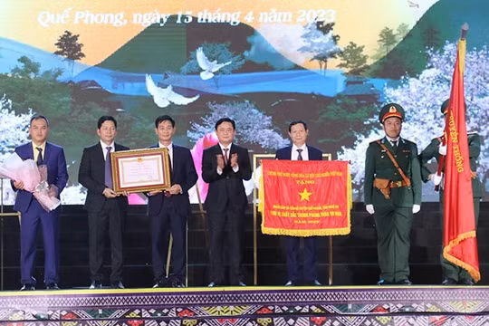 Huyện Đô Lương và Quế Phong (Nghệ An) long trọng kỷ niệm 60 năm ngày thành lập