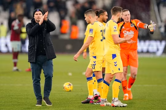 Everton sa thải huấn luyện viên Lampard