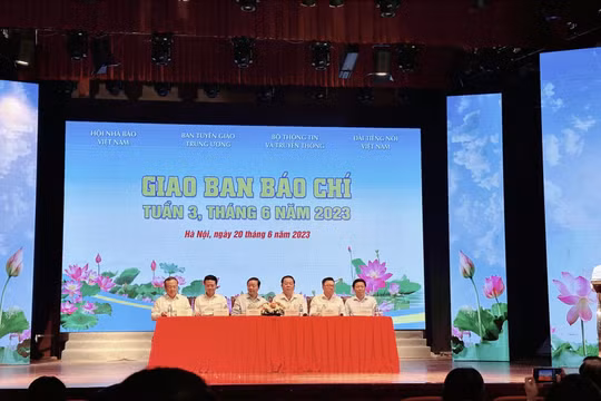 Hội nghị Giao ban báo chí: Báo chí cần phải đảm bảo tính chính xác, nhanh nhạy và trách nhiệm
