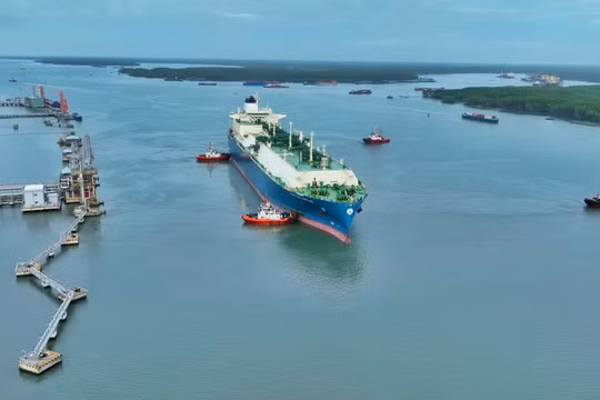 Chuyến tàu LNG đầu tiên đã đưa Việt Nam trở thành “điểm sáng” của thị trường LNG toàn cầu
