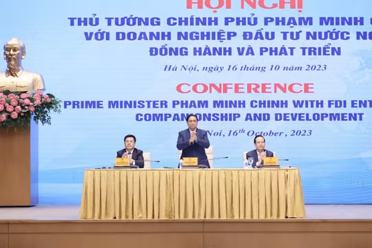 Thủ tướng Phạm Minh Chính gặp mặt cộng đồng doanh nghiệp đầu tư nước ngoài