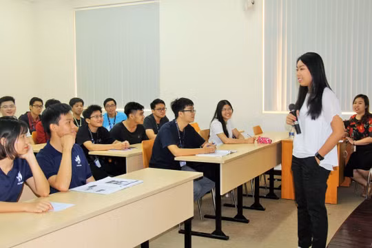 Học phí nhiều trường đại học dự kiến tăng gấp đôi năm học trước