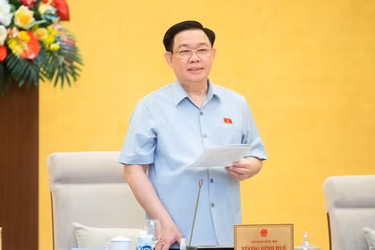 Ủy ban Thường vụ Quốc hội cho ý kiến về 11 dự án luật và dự thảo nghị quyết