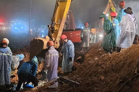 Tìm thấy thi thể 3 chiến sĩ CSGT hy sinh trong vụ sạt lở đèo Bảo Lộc, Lâm Đồng