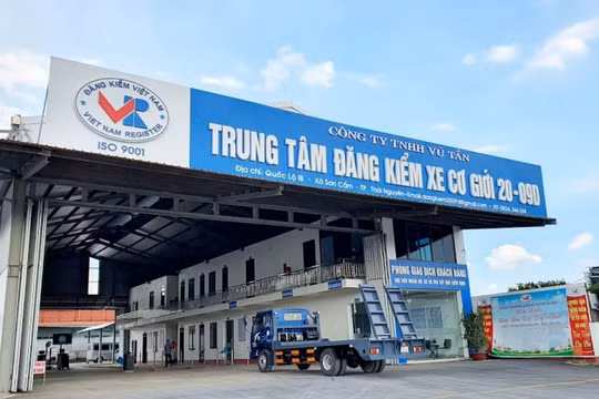 Điều tra vụ án “Giả mạo trong công tác” tại Trung tâm đăng kiểm 20-09D