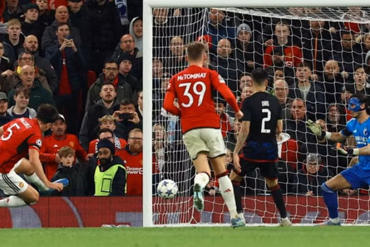 Man United có 3 điểm đầu tiên tại vòng bảng Champions League 2023/24