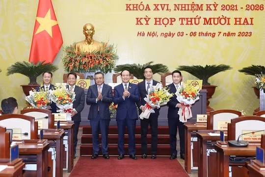 HĐND TP Hà Nội bầu bổ sung 4 Ủy viên UBND TP Hà Nội