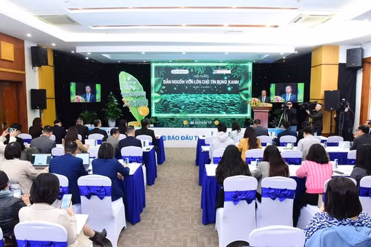 Báo Đầu tư tổ chức Hội thảo "Dẫn nguồn vốn lớn cho tín dụng xanh"