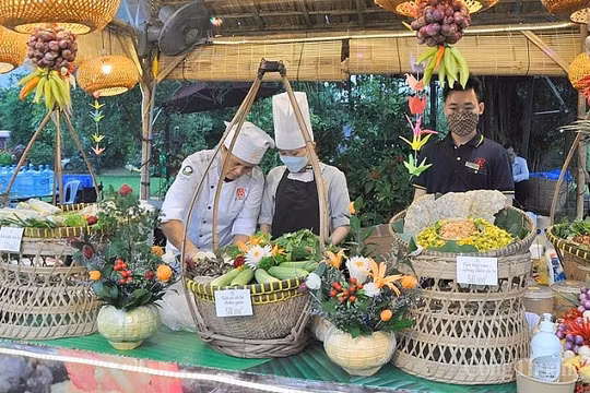 Lễ hội Văn hóa ẩm thực Hà Nội 2023 thu hút khoảng 10 vạn người trải nghiệm