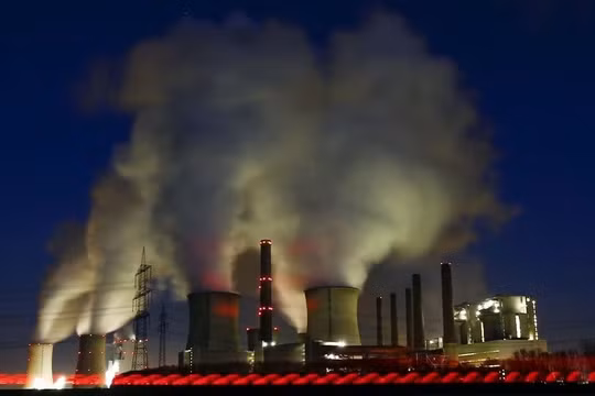 Bảy quốc gia châu Âu cam kết loại bỏ điện phát thải CO2 vào năm 2035