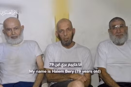 Hamas đăng video về ba con tin lớn tuổi người Israel