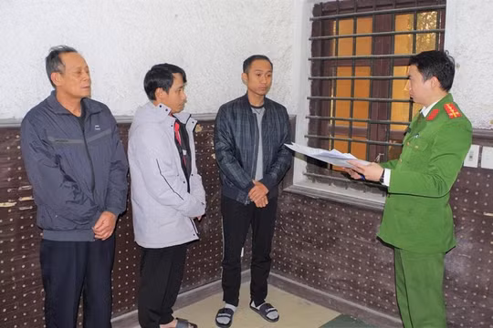 Bắt 3 đối tượng, bán 600 giấy khám sức khỏe giả tại Hà Nam