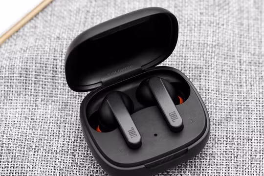 Một số cách reset tai nghe bluetooth đơn giản