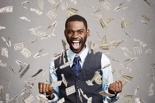 Mơ thấy trúng số độc đắc là điềm gì? Con số may mắn liên quan