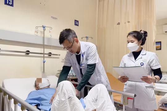 Hoại tử bộ phận sinh dục do tai nạn