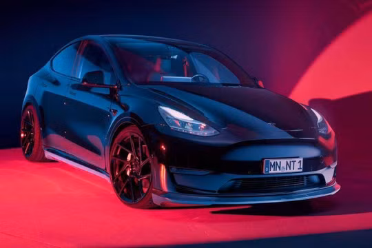 Xe điện Tesla Model Y mạnh mẽ hơn qua bàn tay của hãng độ Novitec