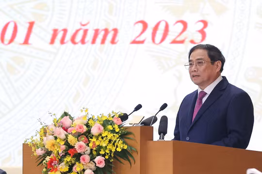 Thủ tướng nêu những kinh nghiệm quý, bài học hay trong chỉ đạo, điều hành năm 2022 của Chính phủ