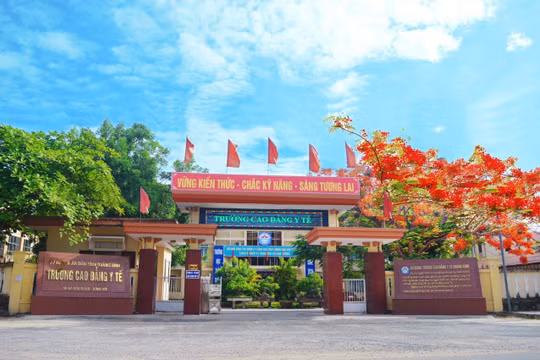 Trường Cao đẳng Y tế Quảng Bình: Nỗ lực đào tạo nguồn nhân lực y tế chất lượng cao
