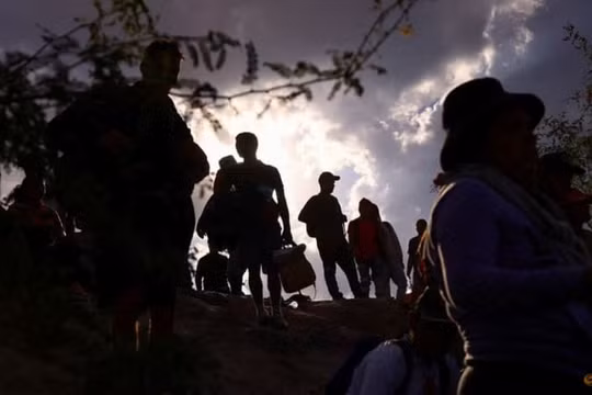 Cuba đổ lỗi cho Mỹ làm gia tăng lượng người di cư
