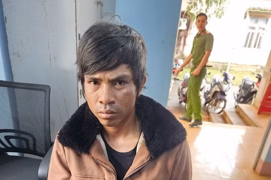 Gia Lai: Chém 2 người trọng thương vì không tìm thấy điện thoại