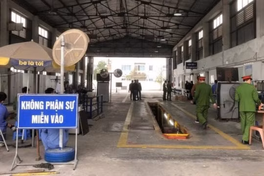 Giám đốc Trung tâm đăng kiểm 29-10D cùng 8 nhân viên nhận hối lộ khoảng 5 tỷ đồng