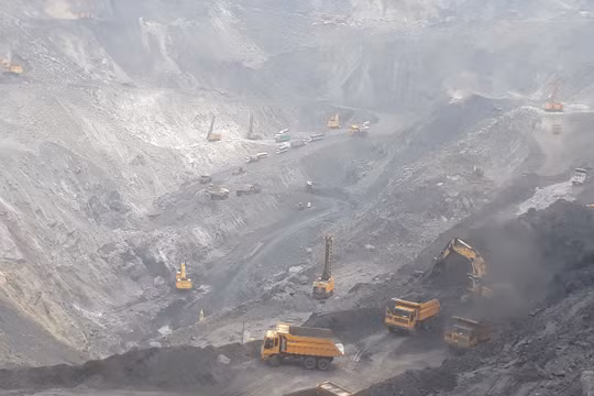 Các đơn vị thuộc Tập đoàn TKV tăng cường bảo vệ tài nguyên, ranh giới mỏ