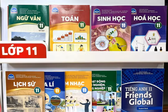 Các bộ sách giáo khoa lớp 4, 8, 11 được phê duyệt sẽ đưa vào giảng dạy từ năm học 2023-2024