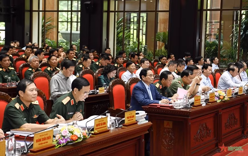 toan quan doan ket thong nhat chu dong sang tao hoan thanh xuat sac nhieu nhiem vu hinh 2