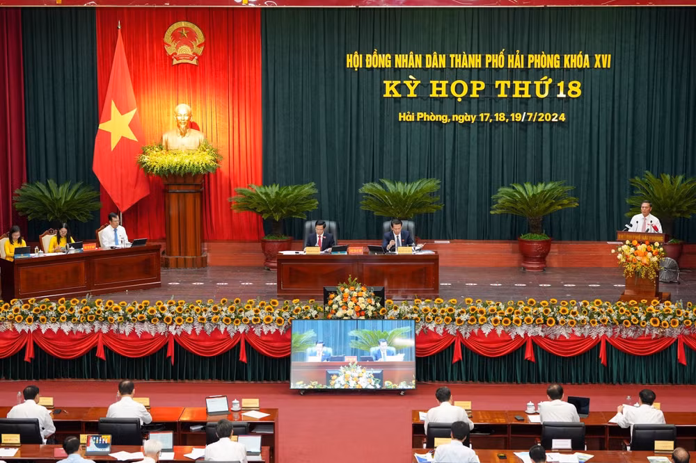 chu tich quoc hoi tran thanh man du khai mac ky hop thu 18 hdnd thanh pho hai phong hinh 1