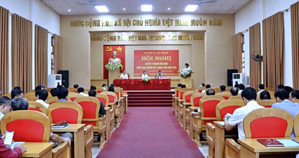huyen uy lap thach so ket 6 thang dau nam trien khai nhiem vu 6 thang cuoi nam 2024 hinh 1