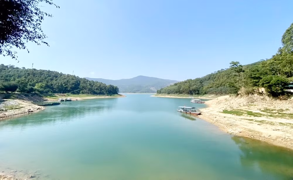 quang ninh da lam ro vu khai thac cat soi trai phep tai long ho thuy loi yen lap hinh 1